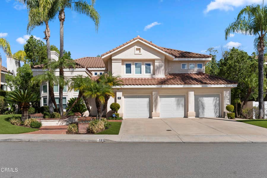 Property photo for 32 Golden Glen Drive, Simi Valley, CA