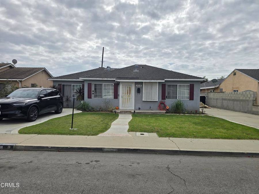 Property photo for 208 Lark Street, Oxnard, CA