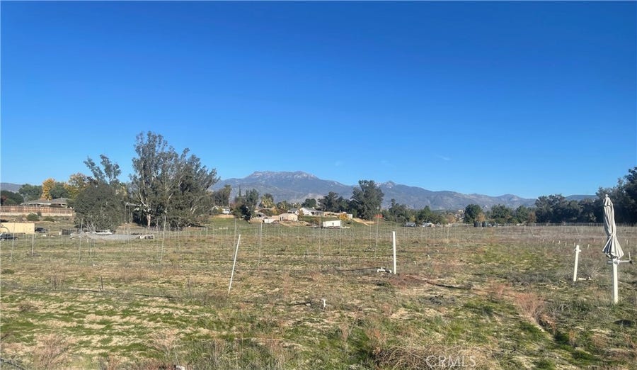 Property photo for 27560 Cornell St, Hemet, CA