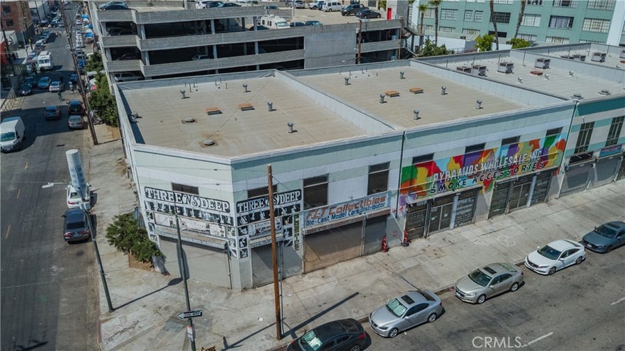 Property photo for 472 E 4th Street, Los Angeles, CA