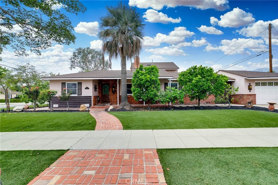 Property photo for 307 11th, Azusa, CA