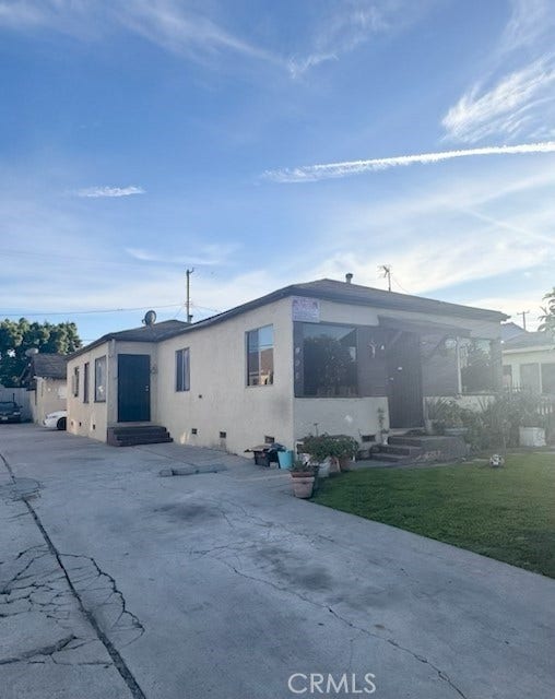 Property photo for 164 W 84th Place, Los Angeles, CA