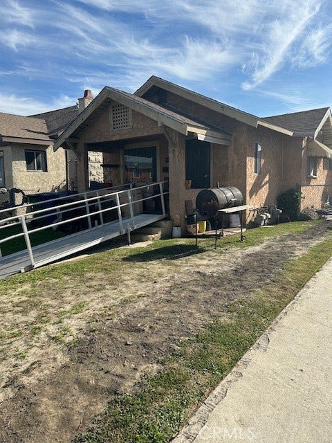 Property photo for 156 W 84th, Los Angeles, CA