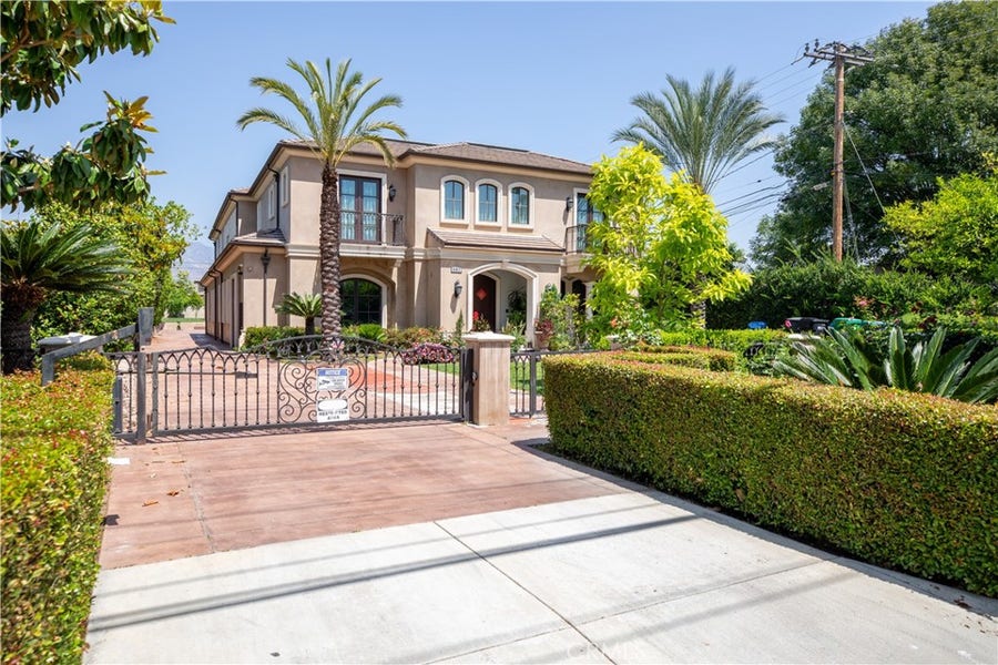 Property photo for 481 W Live Oak Avenue, Arcadia, CA