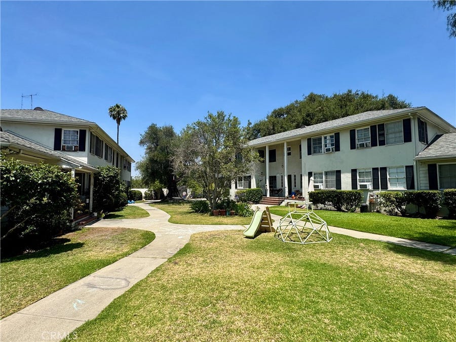 Property photo for 396 Pasadena Avenue, #D, South Pasadena, CA