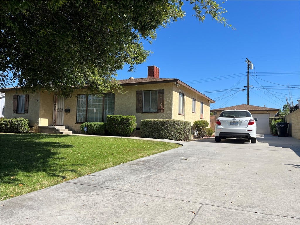 1035 E Vine, West Covina, CA 91790 S.E. corner view of Subject property