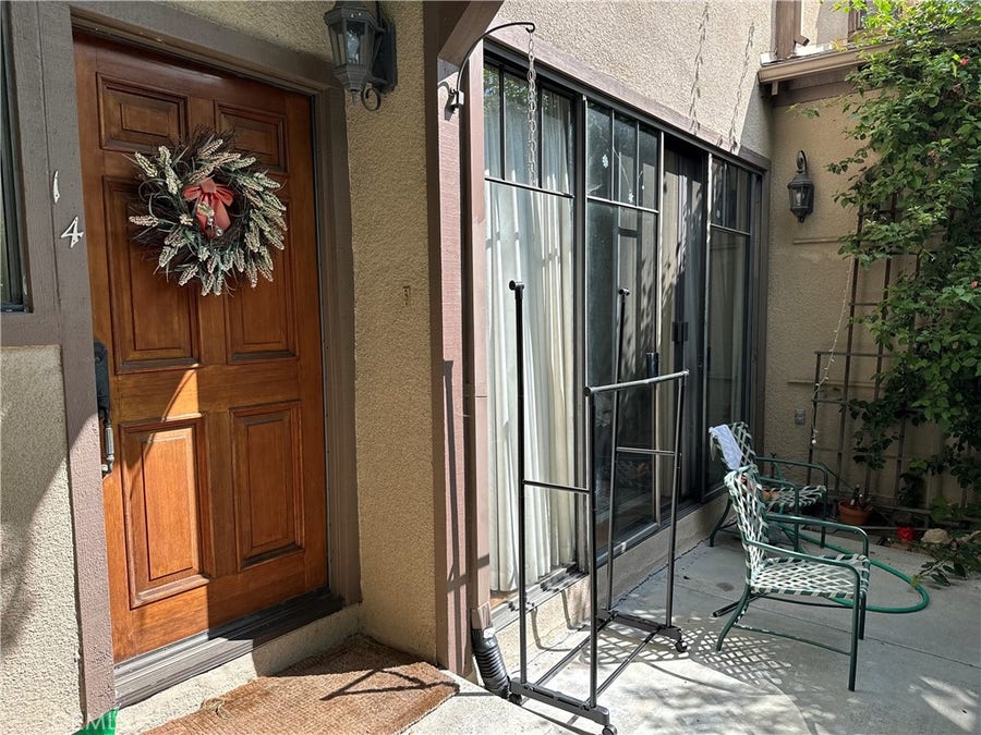 Property photo for 832 Magnolia Avenue, #14, Pasadena, CA