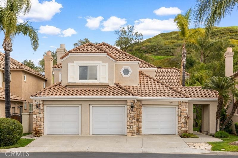4 Glen Echo, Rancho Santa Margarita, CA 92679 4 Glen Echo, Rancho Santa Margarita, CA 92679