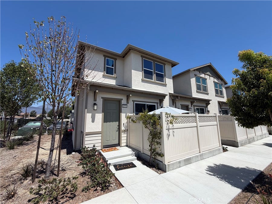 Property photo for 1374 Chervil Way, Upland, CA