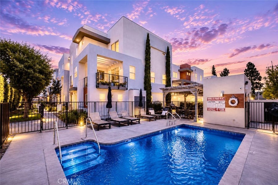 Property photo for 8459 Tweedy Ln, Downey, CA