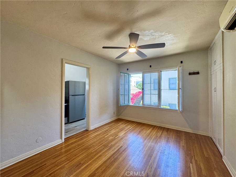 Property photo for 697 Mira Monte Place, #E, Pasadena, CA