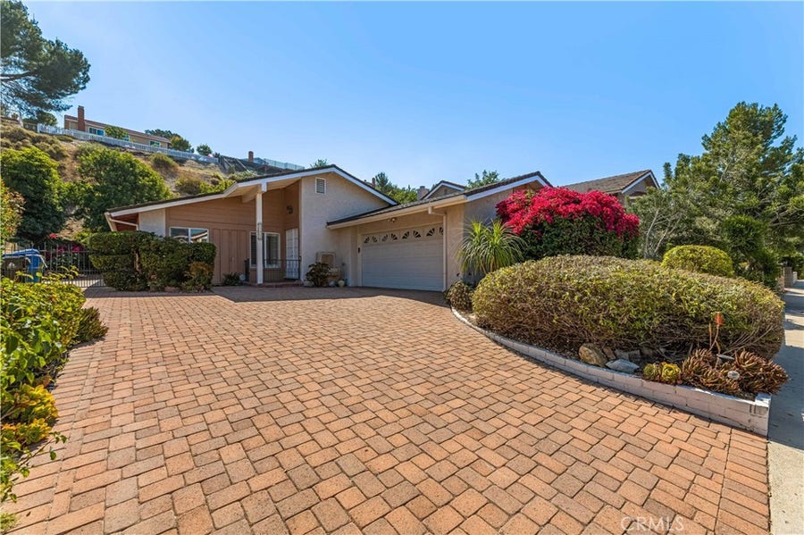 Property photo for 11500 Yolanda, Porter Ranch, CA