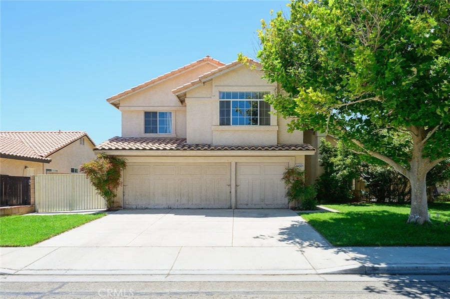 Property photo for 44501 Sandhurst Lane, Lancaster, CA
