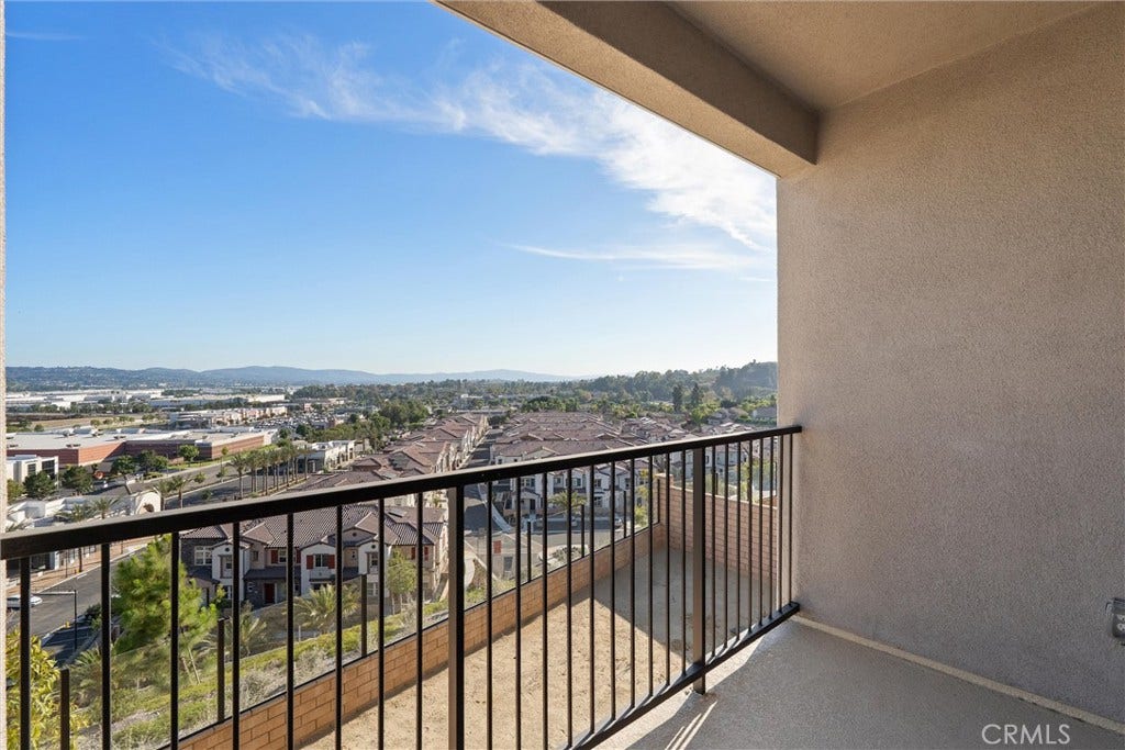 22056 Portofino Drive, Walnut, CA 91789 22056 Portofino Drive, Walnut, CA 91789