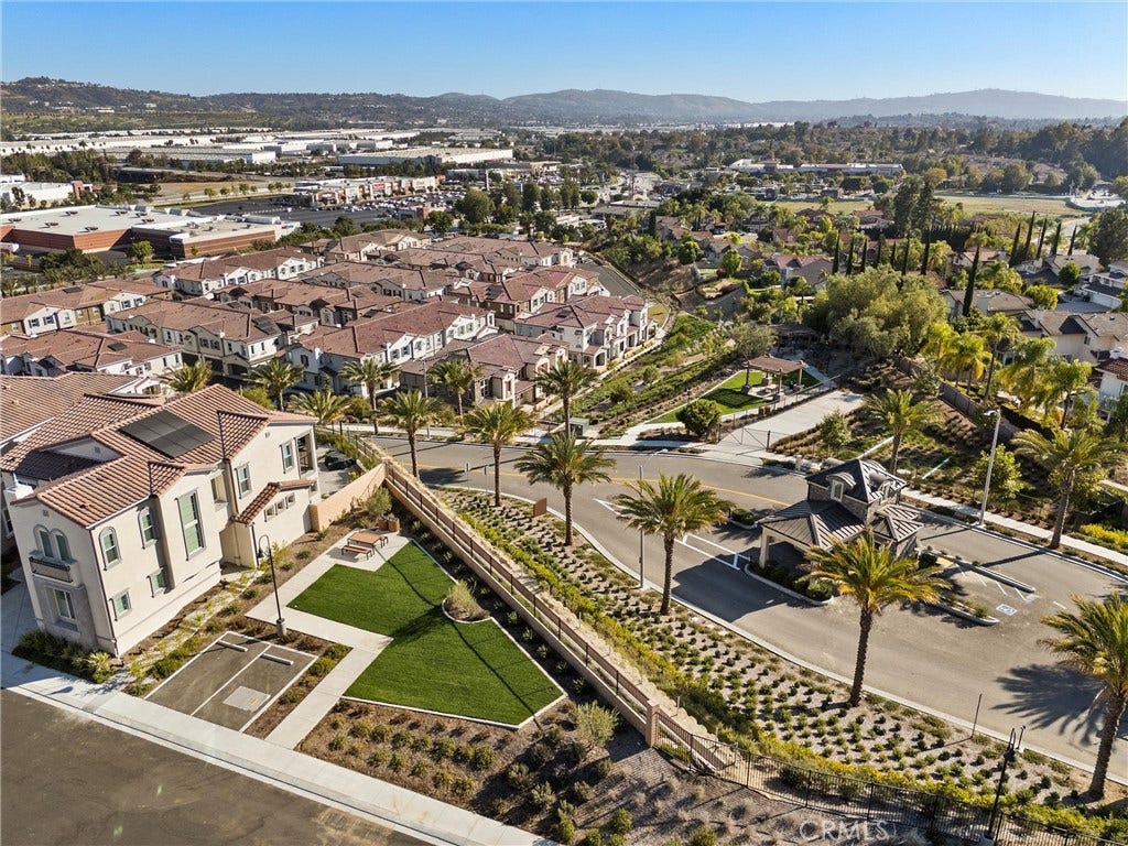 22056 Portofino Drive, Walnut, CA 91789 22056 Portofino Drive, Walnut, CA 91789