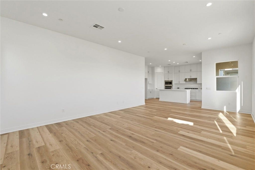 22056 Portofino Drive, Walnut, CA 91789 22056 Portofino Drive, Walnut, CA 91789