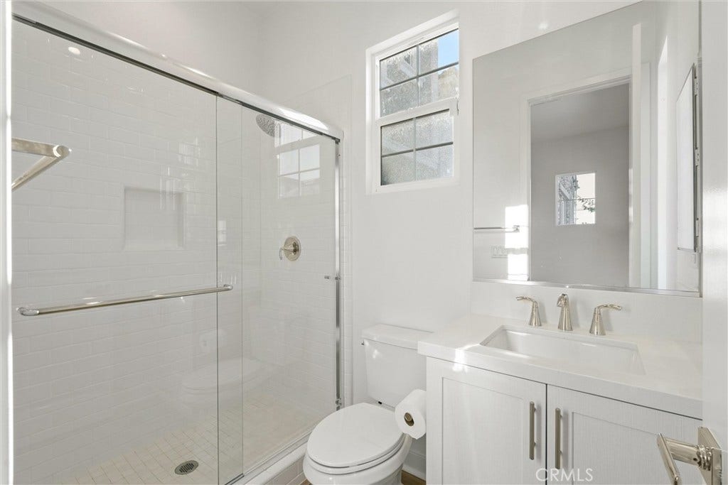 22056 Portofino Drive, Walnut, CA 91789 22056 Portofino Drive, Walnut, CA 91789