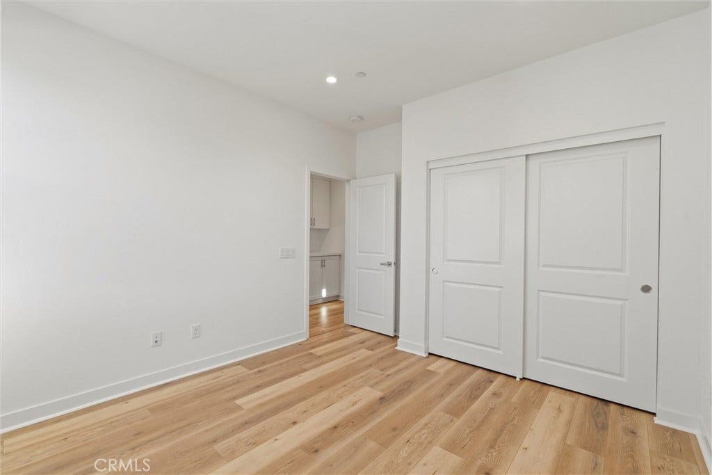 22056 Portofino Drive, Walnut, CA 91789 22056 Portofino Drive, Walnut, CA 91789