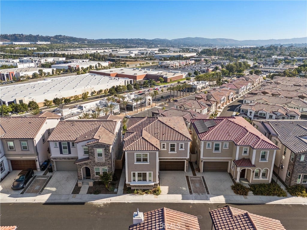 22056 Portofino Drive, Walnut, CA 91789 22056 Portofino Drive, Walnut, CA 91789