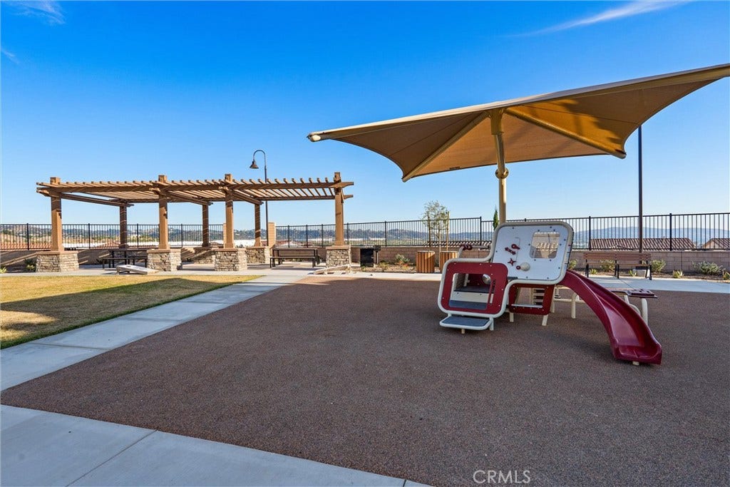 22056 Portofino Drive, Walnut, CA 91789 22056 Portofino Drive, Walnut, CA 91789