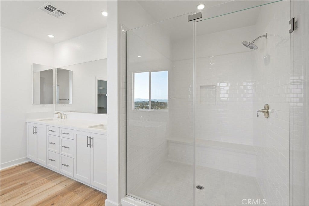 22056 Portofino Drive, Walnut, CA 91789 22056 Portofino Drive, Walnut, CA 91789