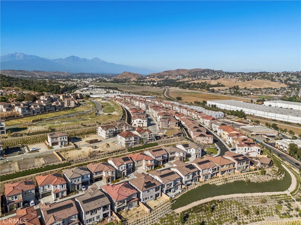 22056 Portofino Drive, Walnut, CA 91789 22056 Portofino Drive, Walnut, CA 91789