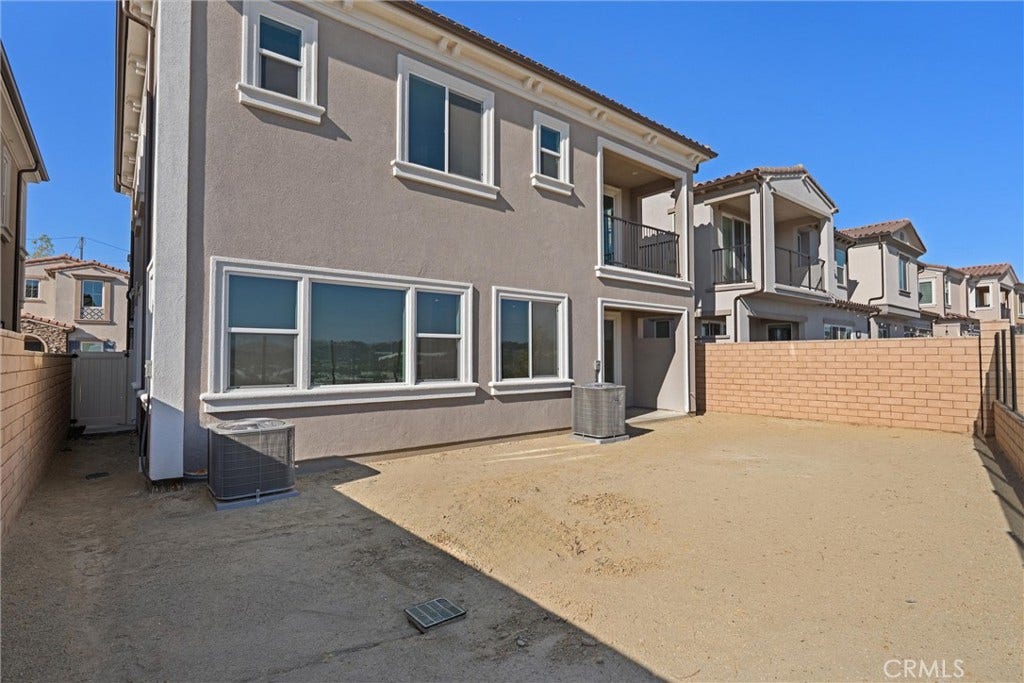 22056 Portofino Drive, Walnut, CA 91789 22056 Portofino Drive, Walnut, CA 91789