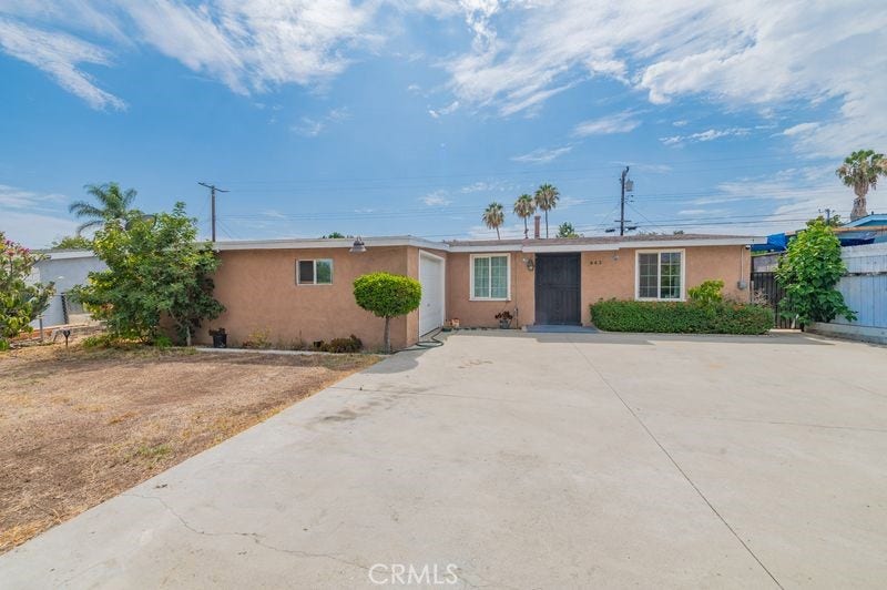 Property photo for 443 N Begonia, Ontario, CA