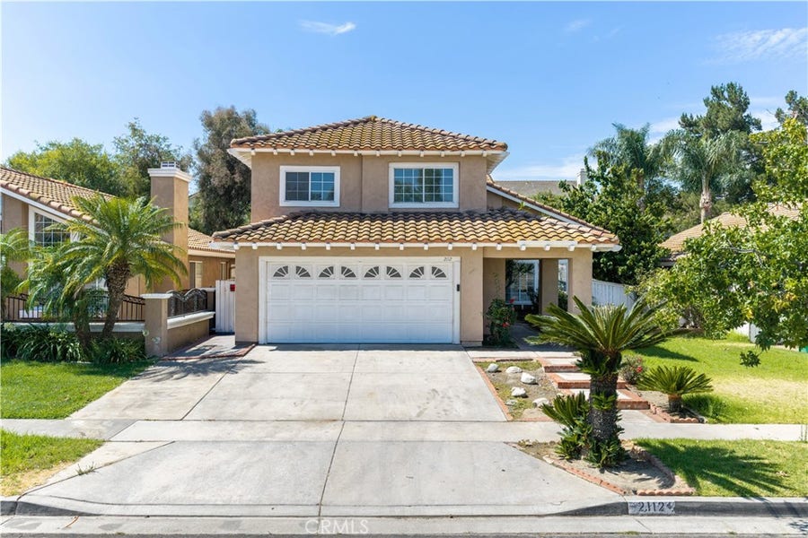 Property photo for 2112 Mammoth, Corona, CA