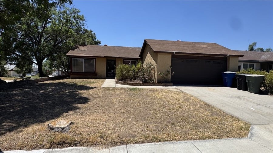 Property photo for 1704 Bangor Avenue, Highland, CA