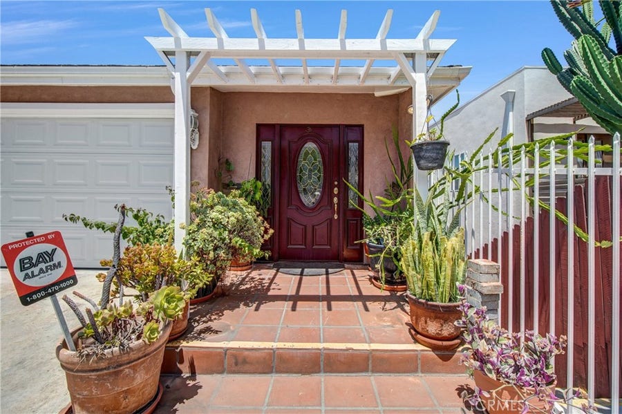 Property photo for 3975 Barrett Rd., Los Angeles, CA