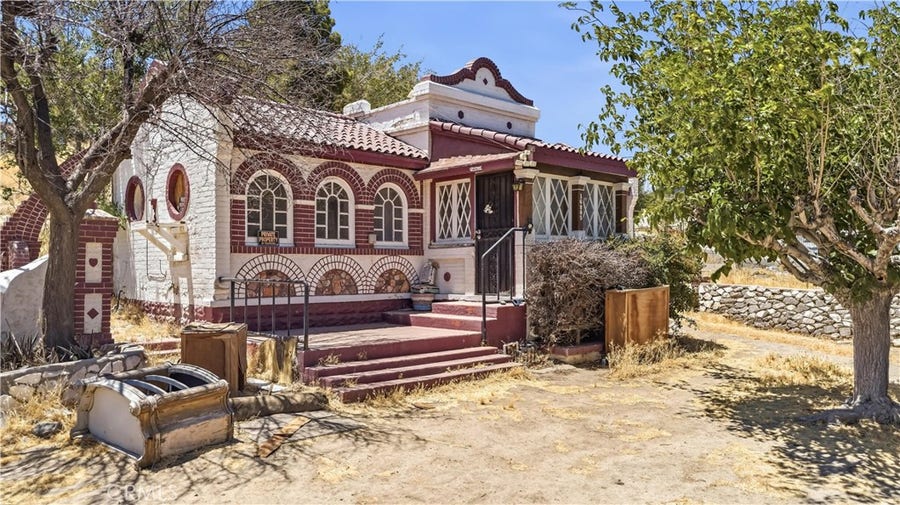 Property photo for 16805 yucca, Victorville, CA