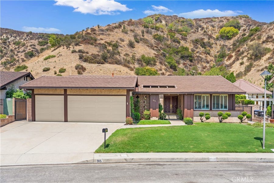 Property photo for 915 Kilmary, Glendale, CA