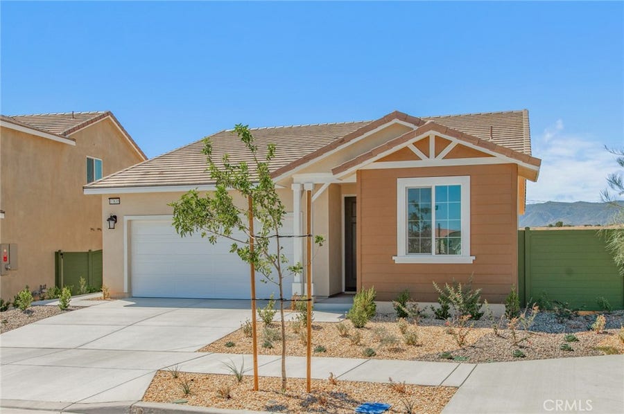Property photo for 17835 Mckenzie Court, Hesperia, CA
