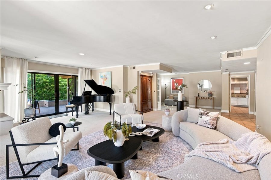 Property photo for 1255 S Orange Grove Boulevard, #5, Pasadena, CA
