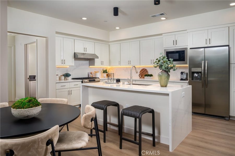 Property photo for 123 S Chapel, #308, Alhambra, CA