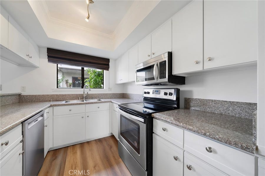 Property photo for 5000 S Centinela Avenue, #304, Los Angeles, CA
