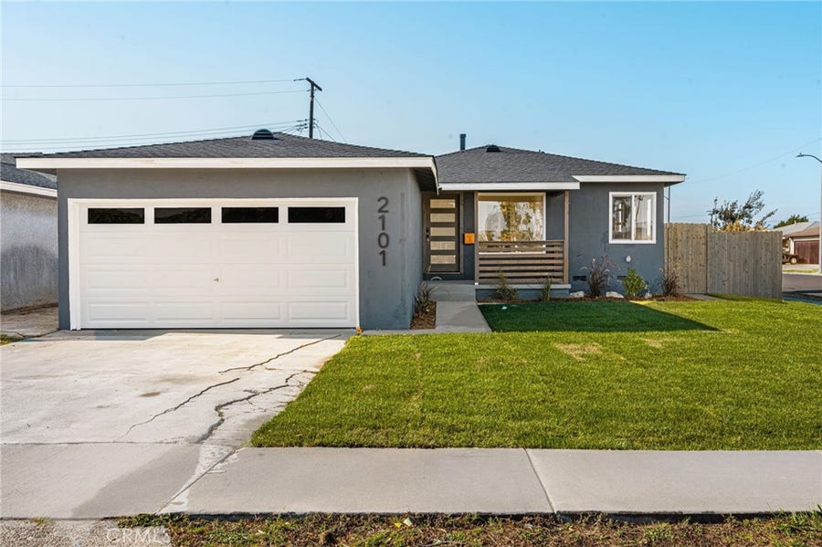 Property photo for 2101 W 159th, Compton, CA
