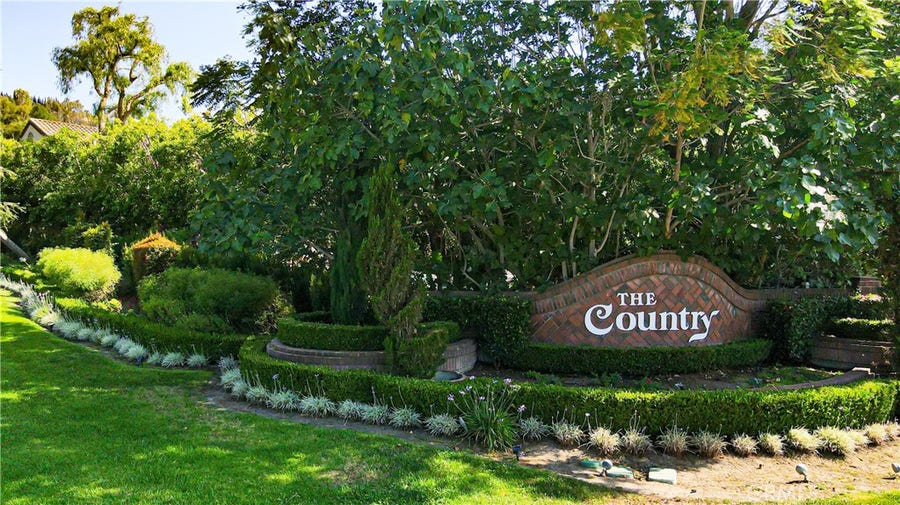 Property photo for 2871 Live Oak Dr, Diamond Bar, CA