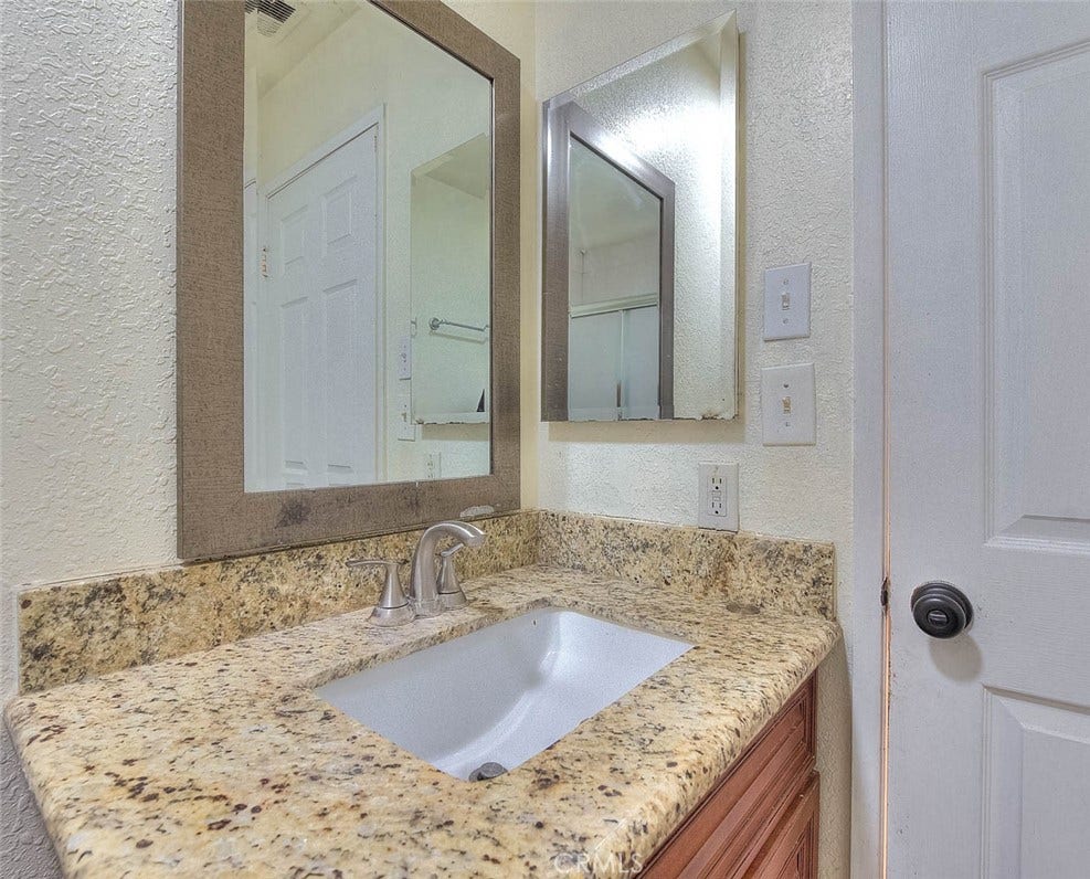 3701 Summer Lane, Baldwin Park, CA 91706 3701 Summer Lane, Baldwin Park, CA 91706