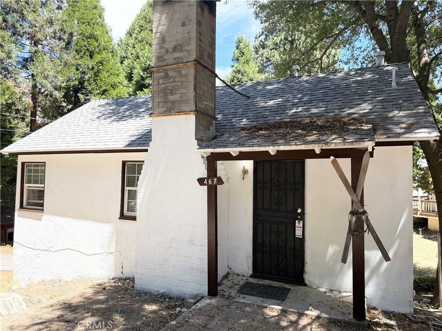 Property photo for 467 Sequoia, Crestline, CA