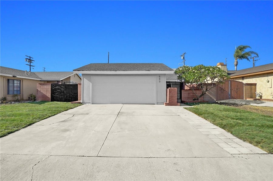 Property photo for 543 E Lincoln Street, Carson, CA