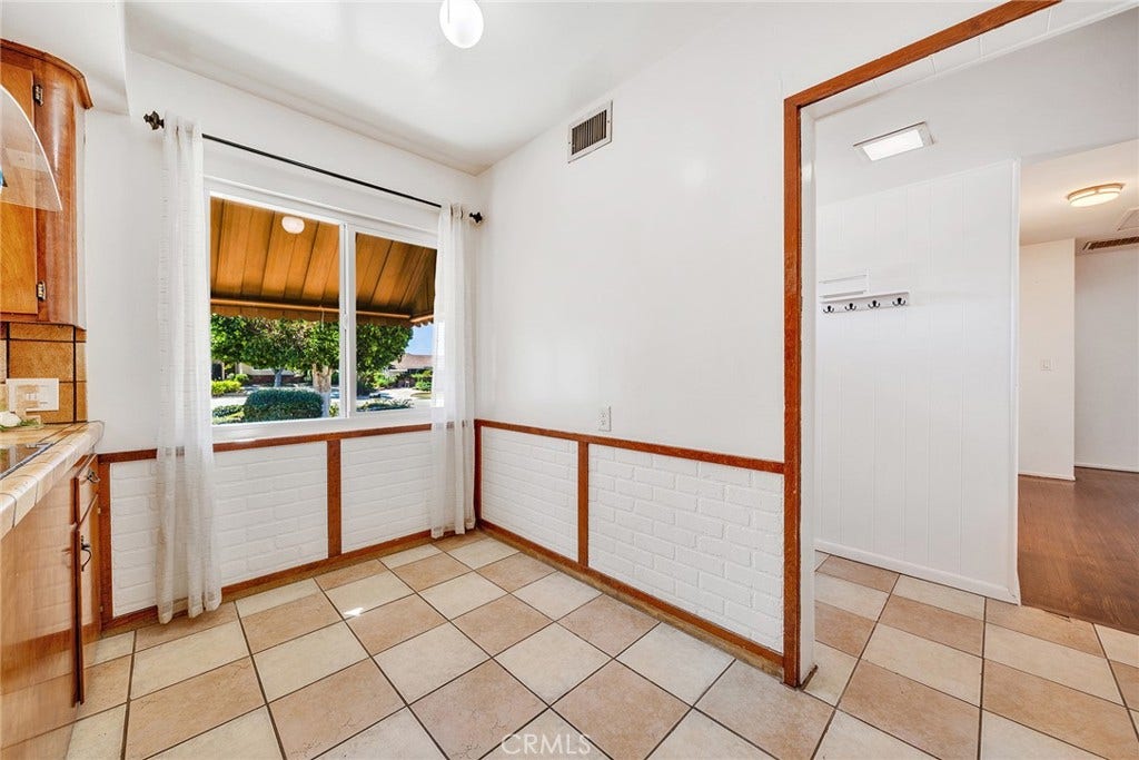 614 S Acacia, West Covina, CA 91791 614 S Acacia, West Covina, CA 91791