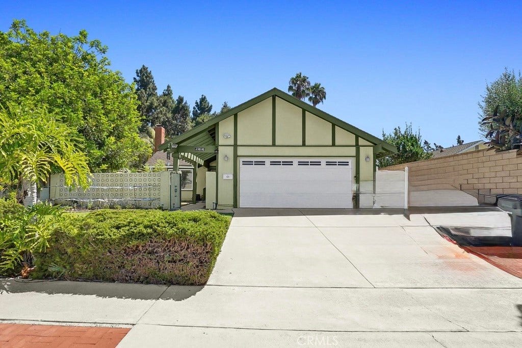 23636 Messina, Laguna Hills, CA 92653 23636 Messina, Laguna Hills, CA 92653