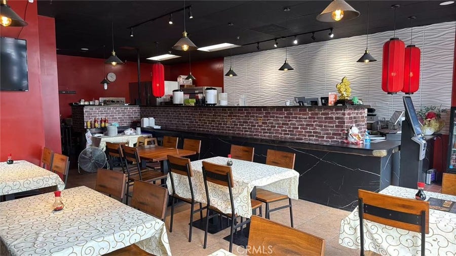 Property photo for 906 E Colorado Street, Glendale, CA