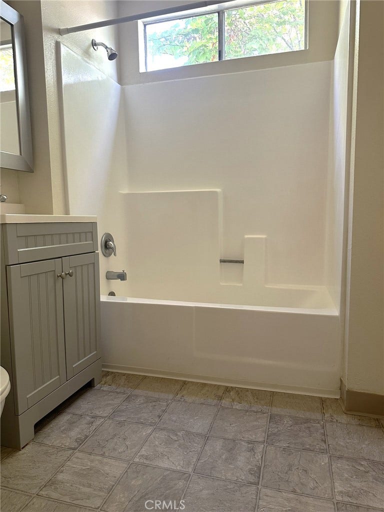 19550 E Cienega Avenue, Covina, CA 91724
