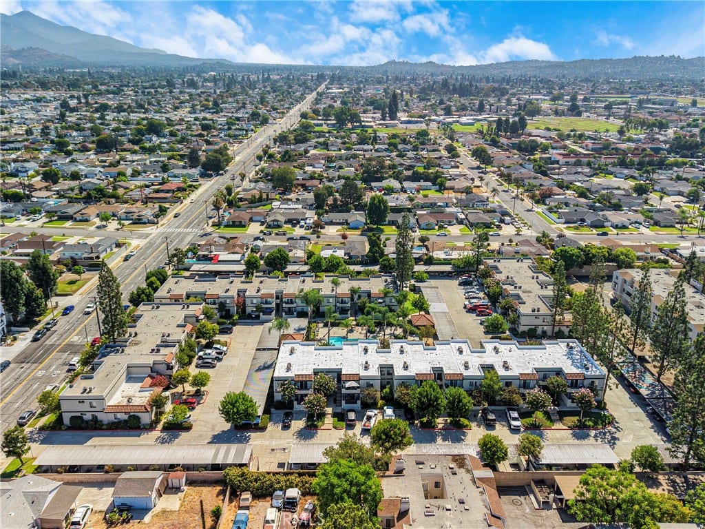19550 E Cienega Avenue, Covina, CA 91724