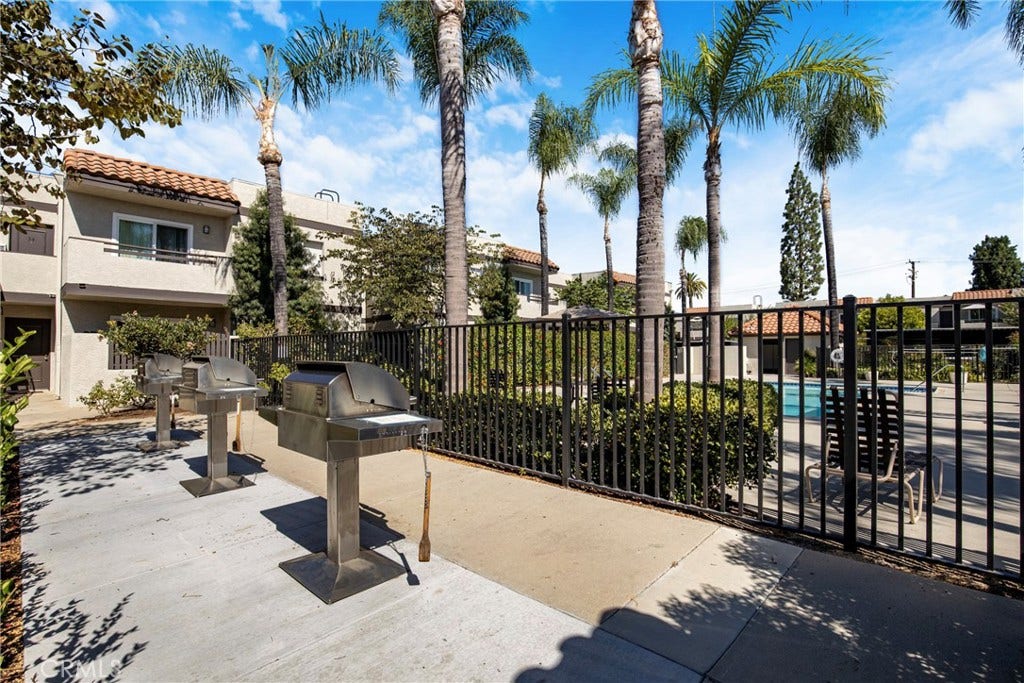 19550 E Cienega Avenue, Covina, CA 91724