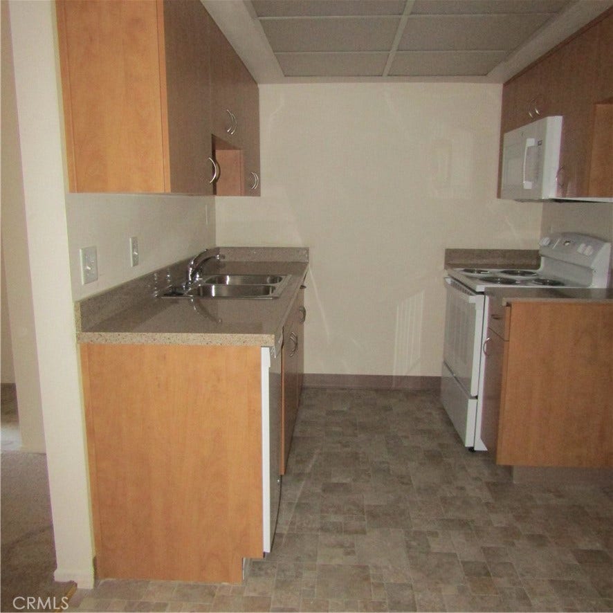 19550 E Cienega Avenue, Covina, CA 91724