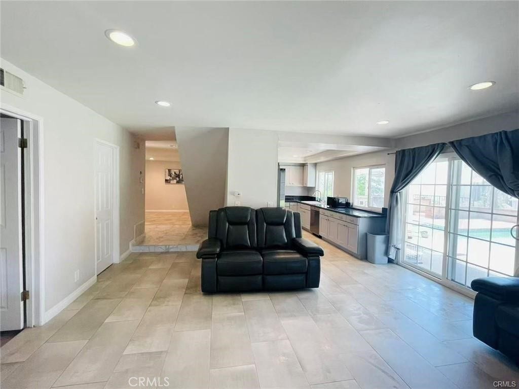20431 Huntcliff, Walnut, CA 91789 20431 Huntcliff, Walnut, CA 91789